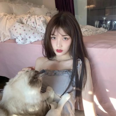 怪物少女妮莫娜