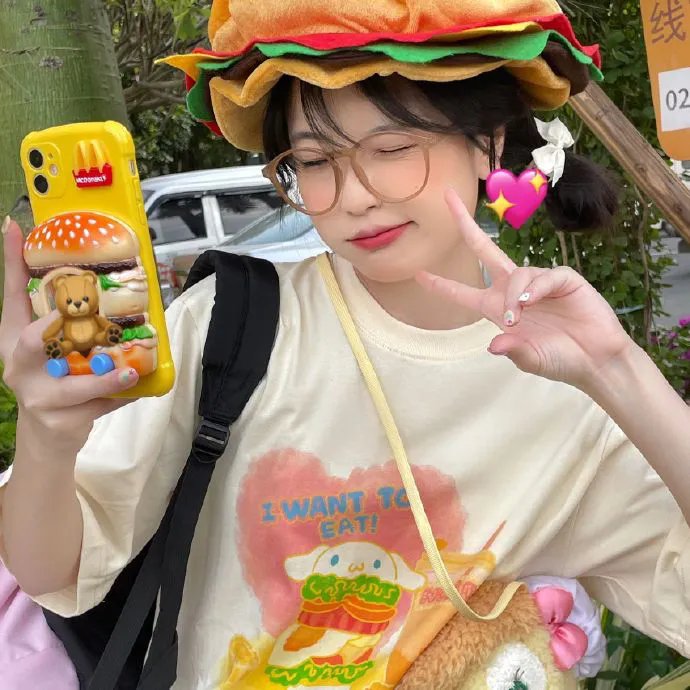大老千与小妖精